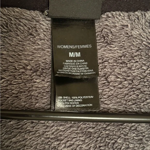 The North Face Women's Charcoal Teddy Jacket - Picture 5 of 9